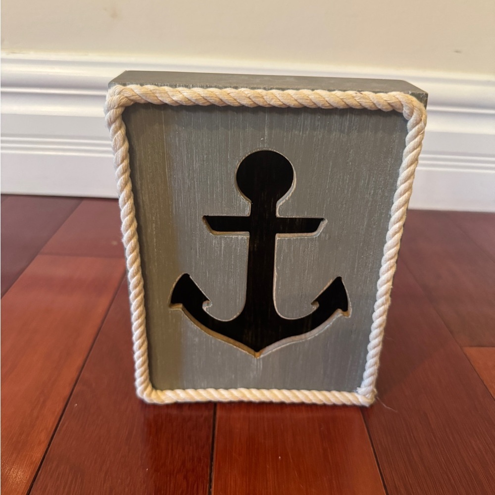 Nautical Anchor Wall Decor with Rope Trim - Picture 4 of 4